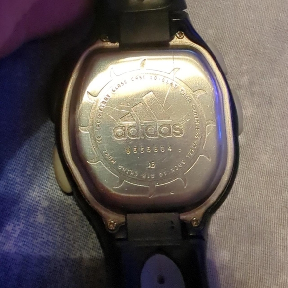 Vintage Y2K Adidas FX 40 black and grey sport watch - Picture 2 of 4